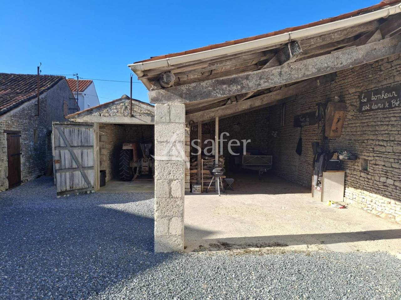 Other agricultural property  Charente-Maritime