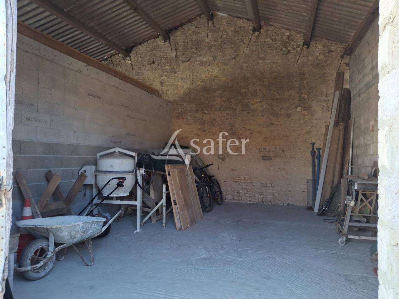 Other agricultural property  Charente-Maritime