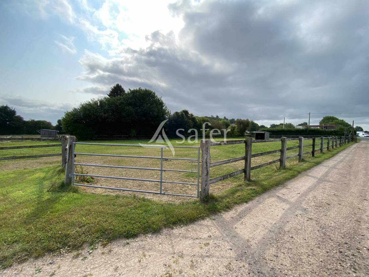 Equestrian property  Calvados