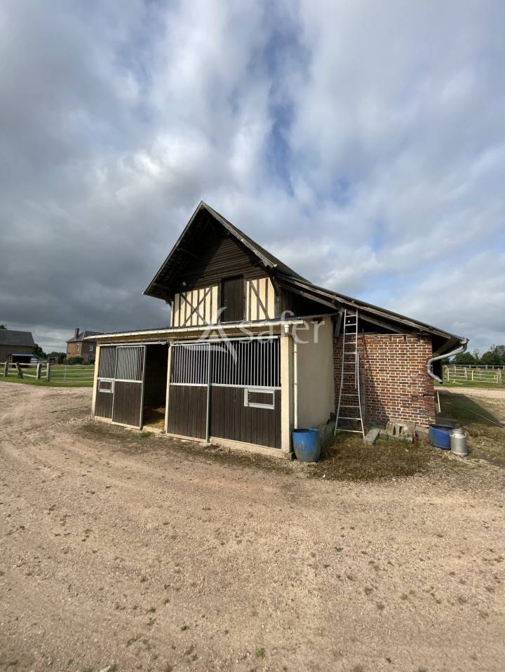 Equestrian property  Calvados