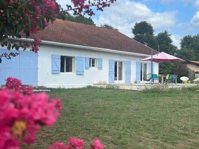 Equestrian property  Landes