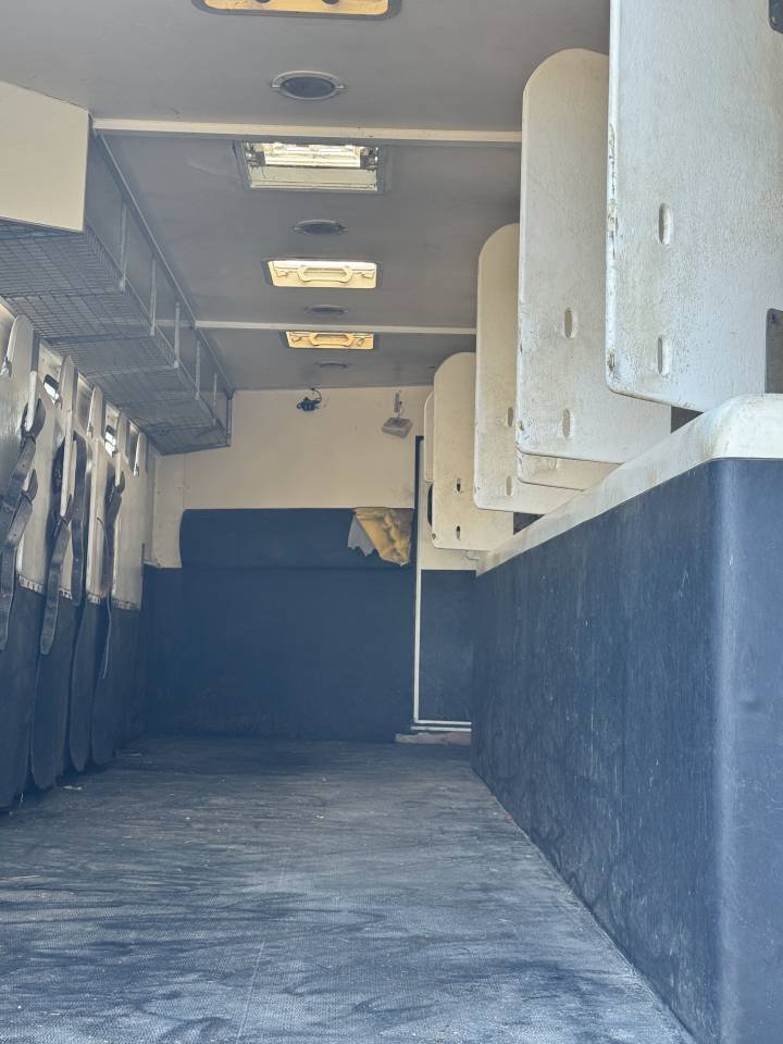 Horsebox NON-HGV Scania 94XS 2000 Used