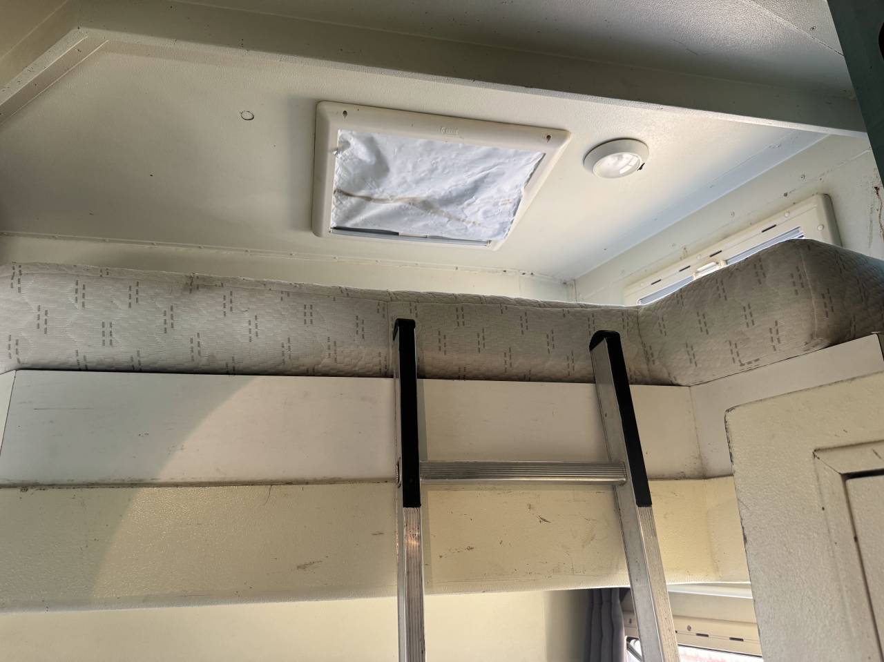 Horsebox NON-HGV Scania 94XS 2000 Used