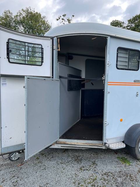 Horse trailer Fautras OBLIC+2 2 Stalls 2022 Used