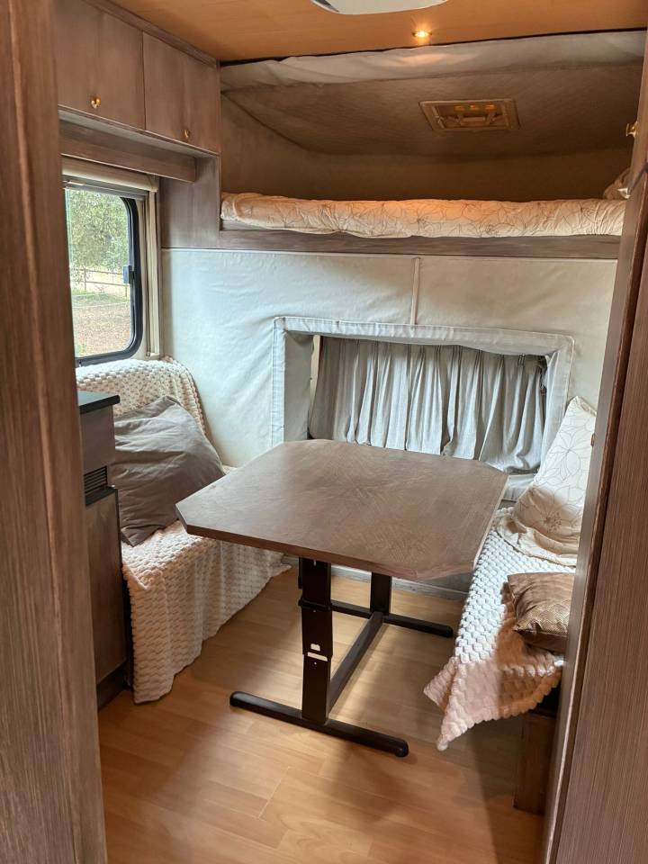 Horsebox NON-HGV Daf  2003 Used