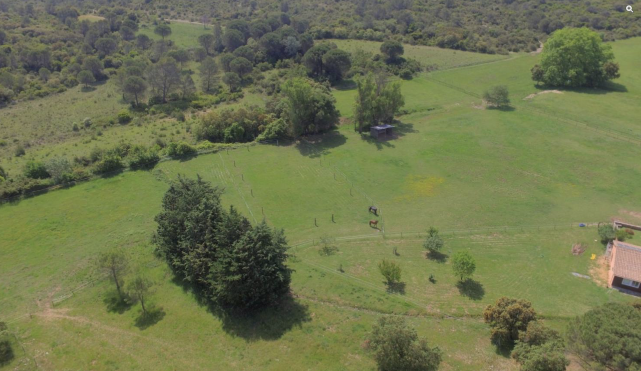 Equestrian property  Gard