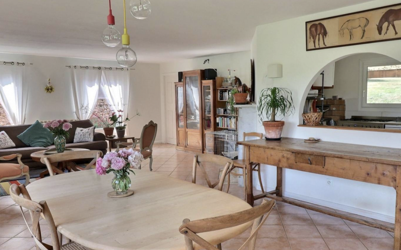 Equestrian property  Gard