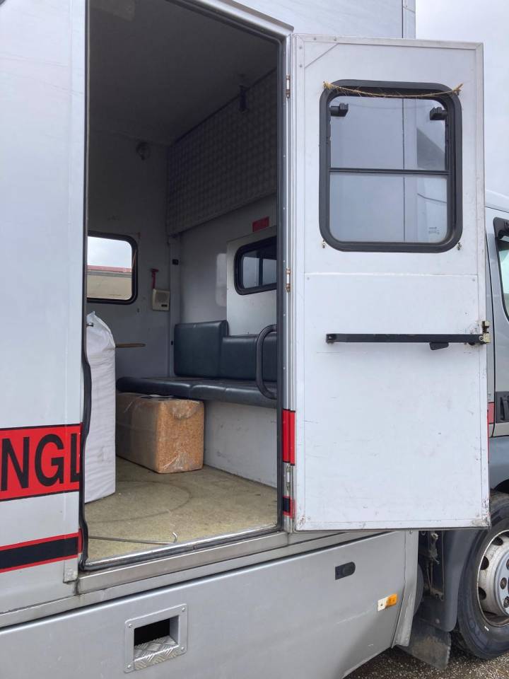 Horsebox NON-HGV Volvo CAMION MTM 2012 Used