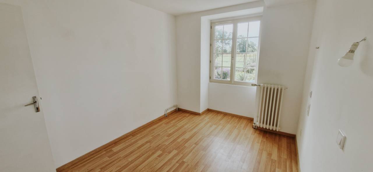 Other country property  Ile-et-Vilaine