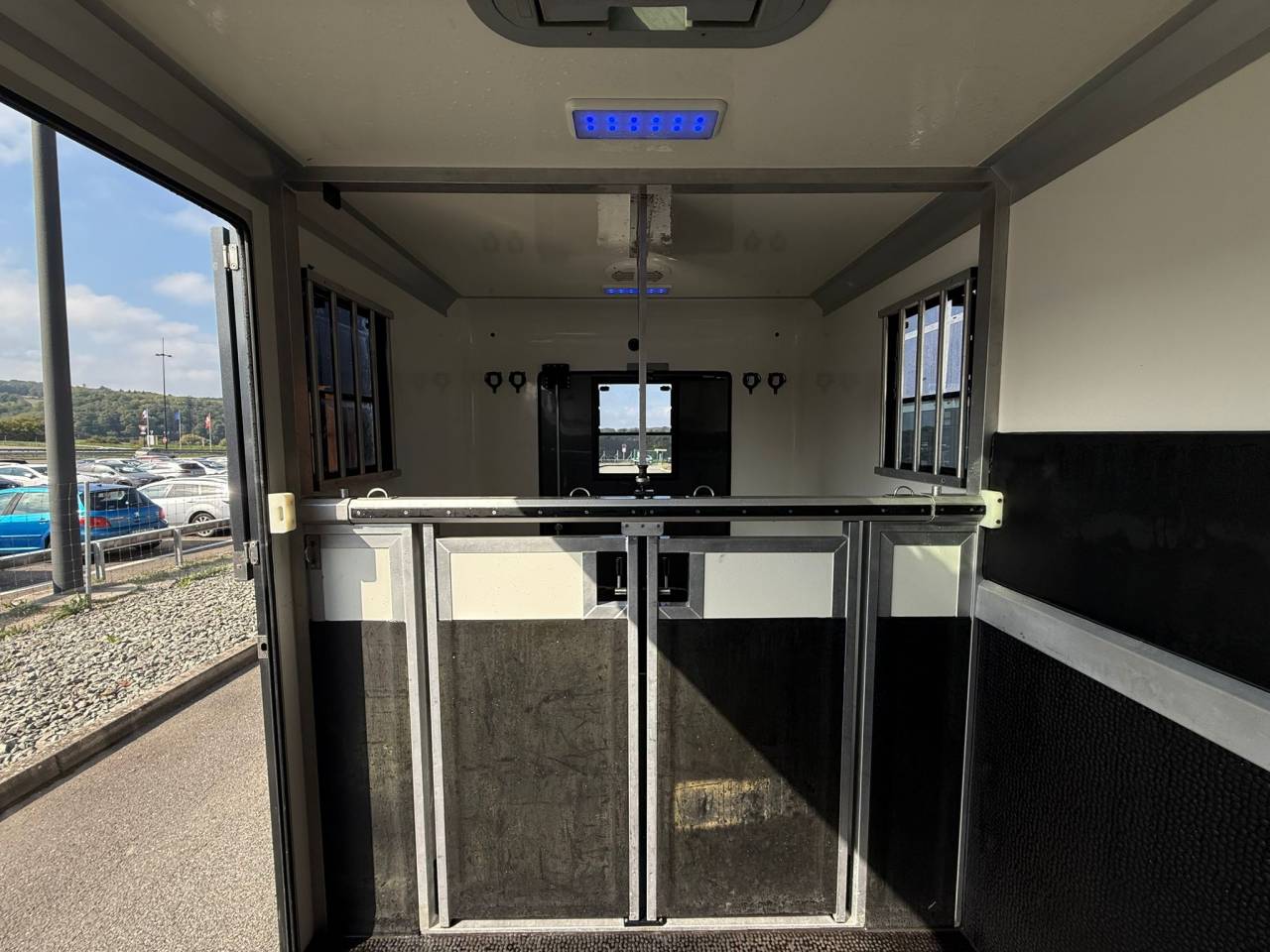 Horsebox HGV STX MOVANO 165CH 2018 Used