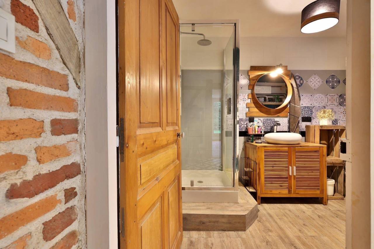 Equestrian property  Ain