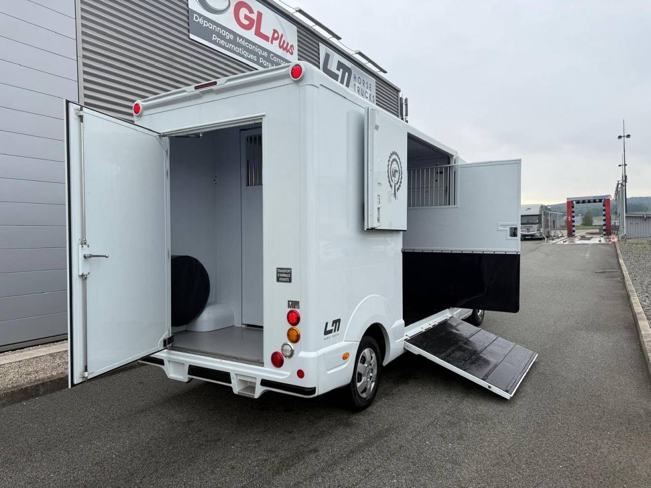 Horsebox HGV MTM FILOVAN MASTER  2016 Used