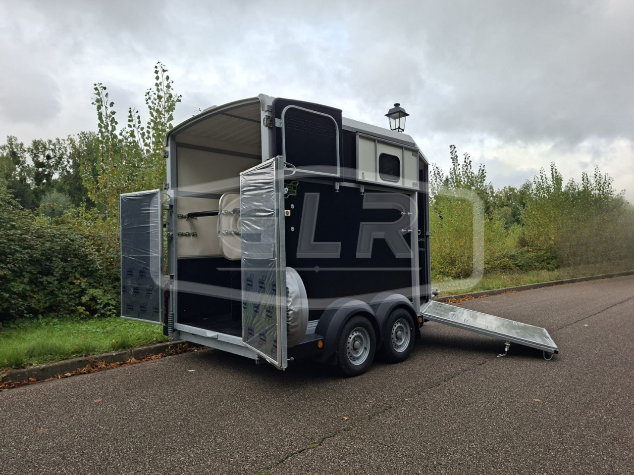 Horse trailer Ifor Williams HB 511 PONT PORTE 2 Stalls 2025 New