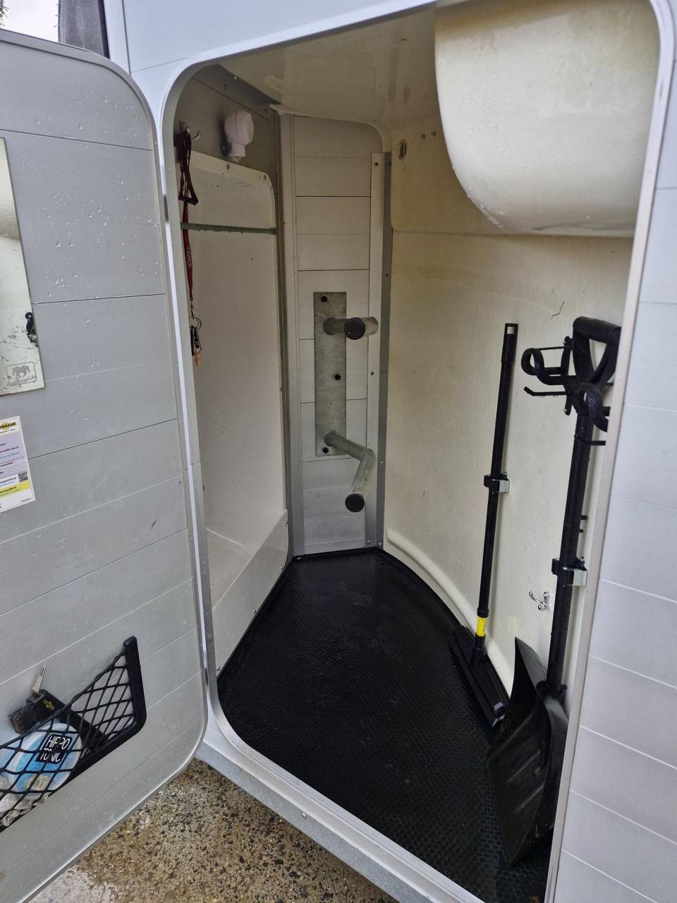 Horse trailer Humbaur Xhanthos Aero 2 Stalls 2022 Used