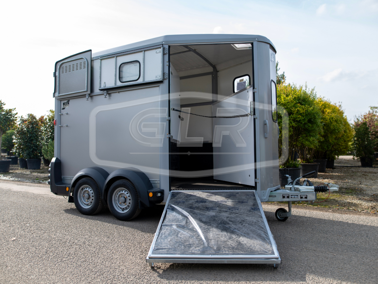 Horse trailer Ifor Williams HB 511 DIAGONAL PP 2 Stalls 2025 New