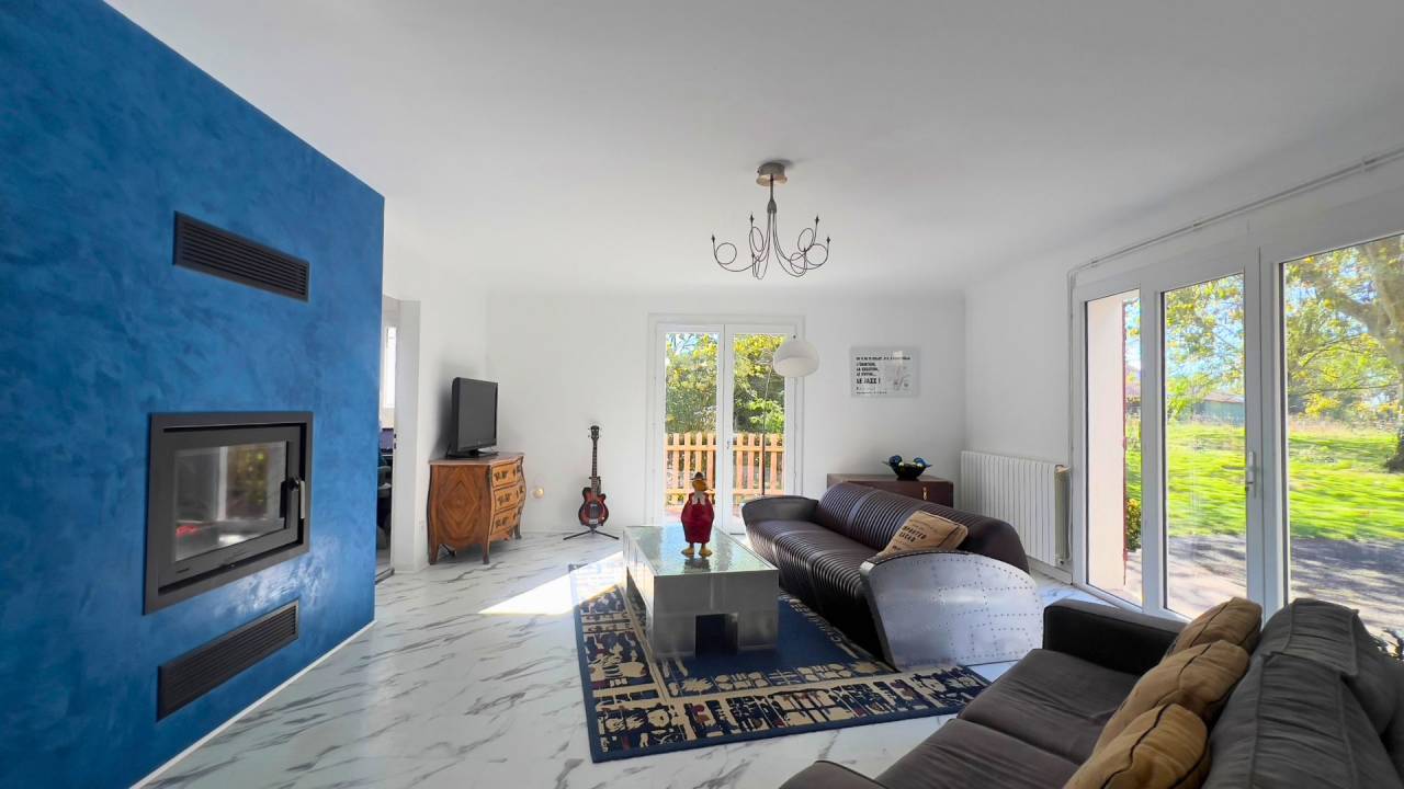 Equestrian property  Landes