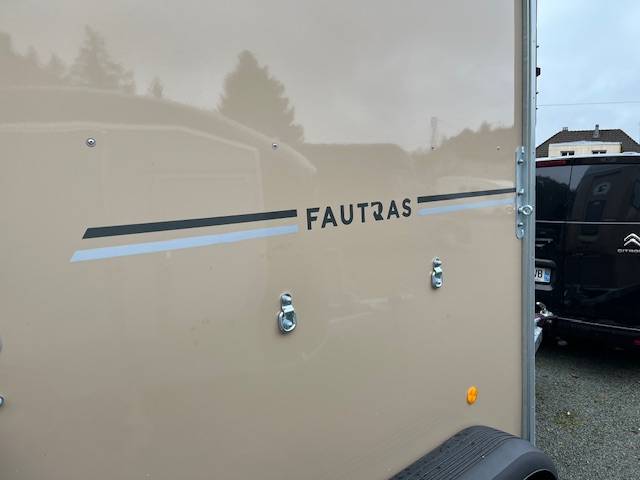 Horse trailer Fautras provan 2 Stalls 2025 New