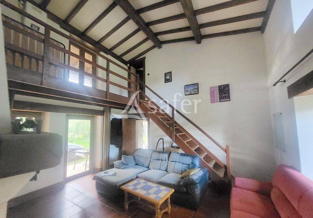 Equestrian property  Ain