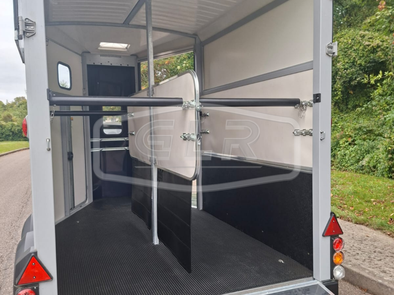 Horse trailer Ifor Williams HB 511 2 Stalls 2025 New