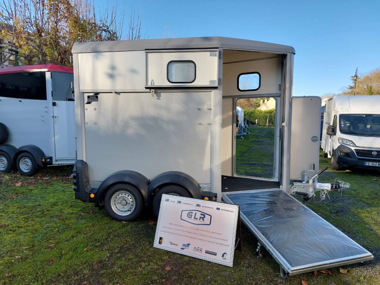 Horse trailer Ifor Williams HB 403 1,5 Stalls 2025 New