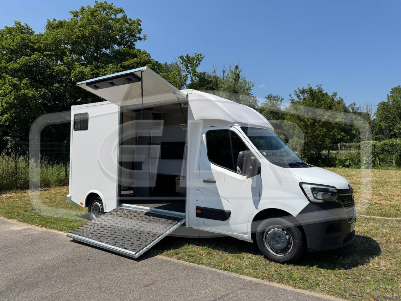 Horsebox HGV AP Petit  2020 Used