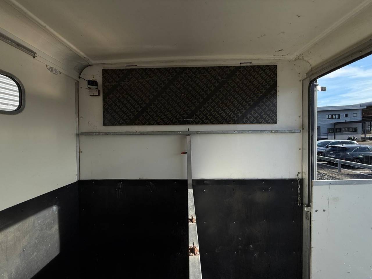 Horsebox HGV Equi-Trek EQUI-TREK 3 PLACES 2009 Used
