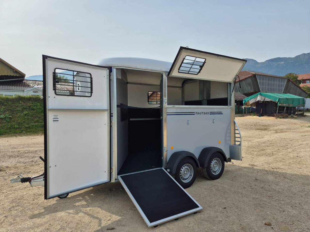 Horse trailer Fautras Oblic X2 2 Stalls 2025 New