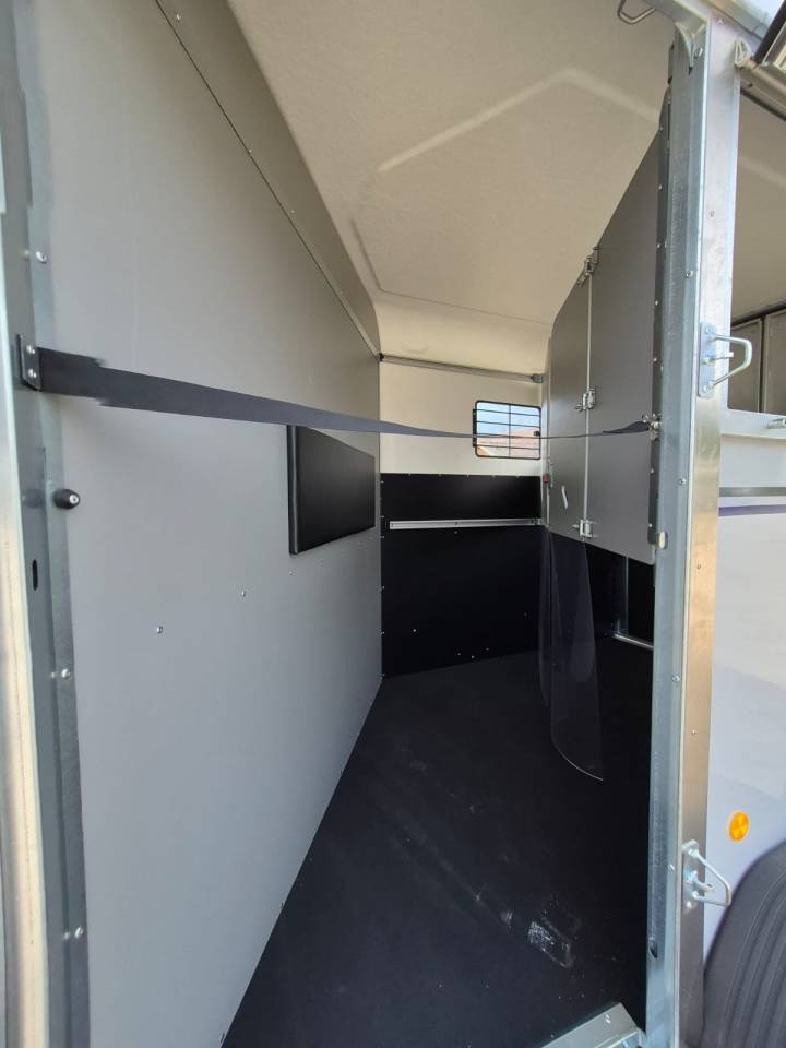 Horse trailer Fautras Oblic X2 2 Stalls 2025 New