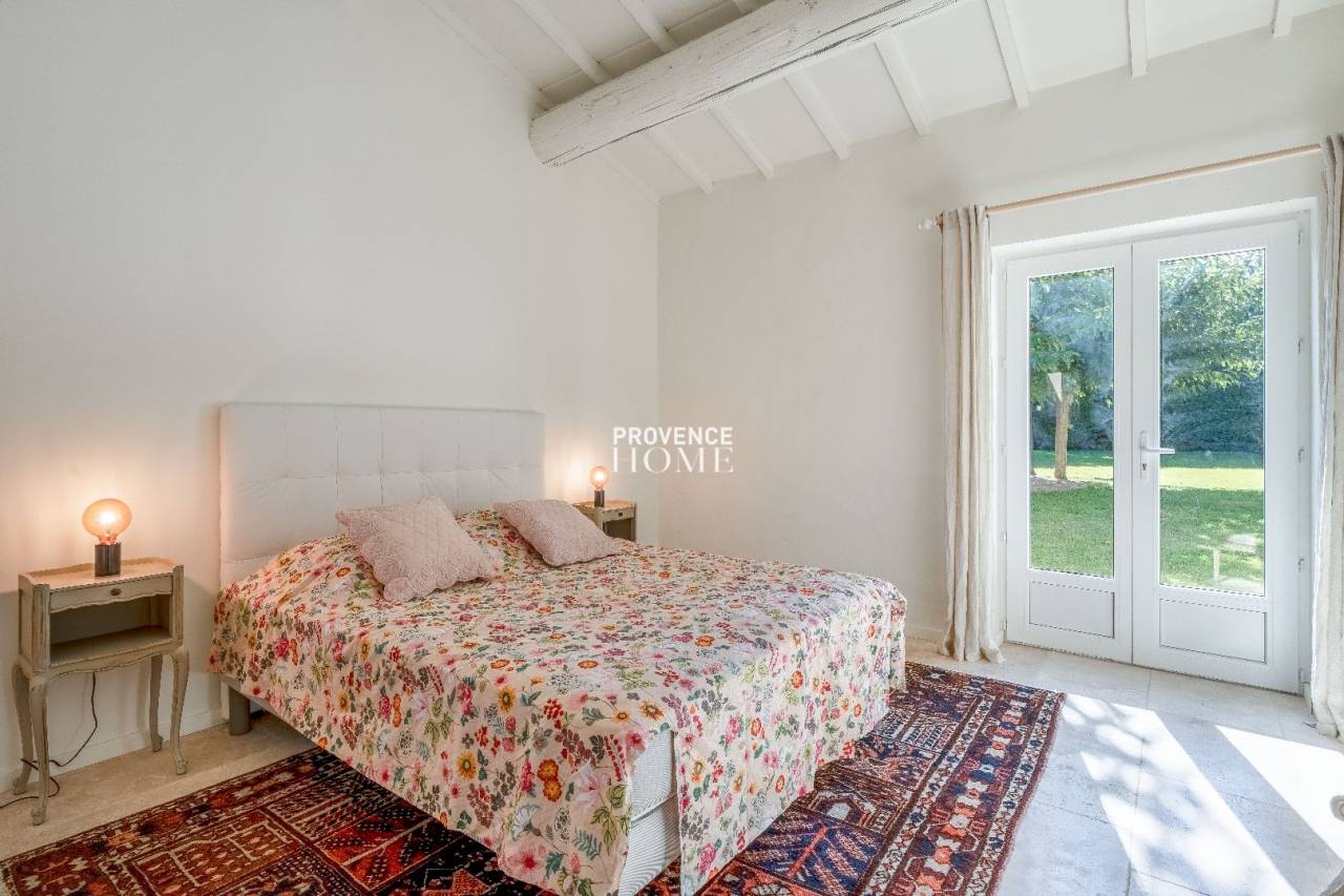 Equestrian property  Vaucluse