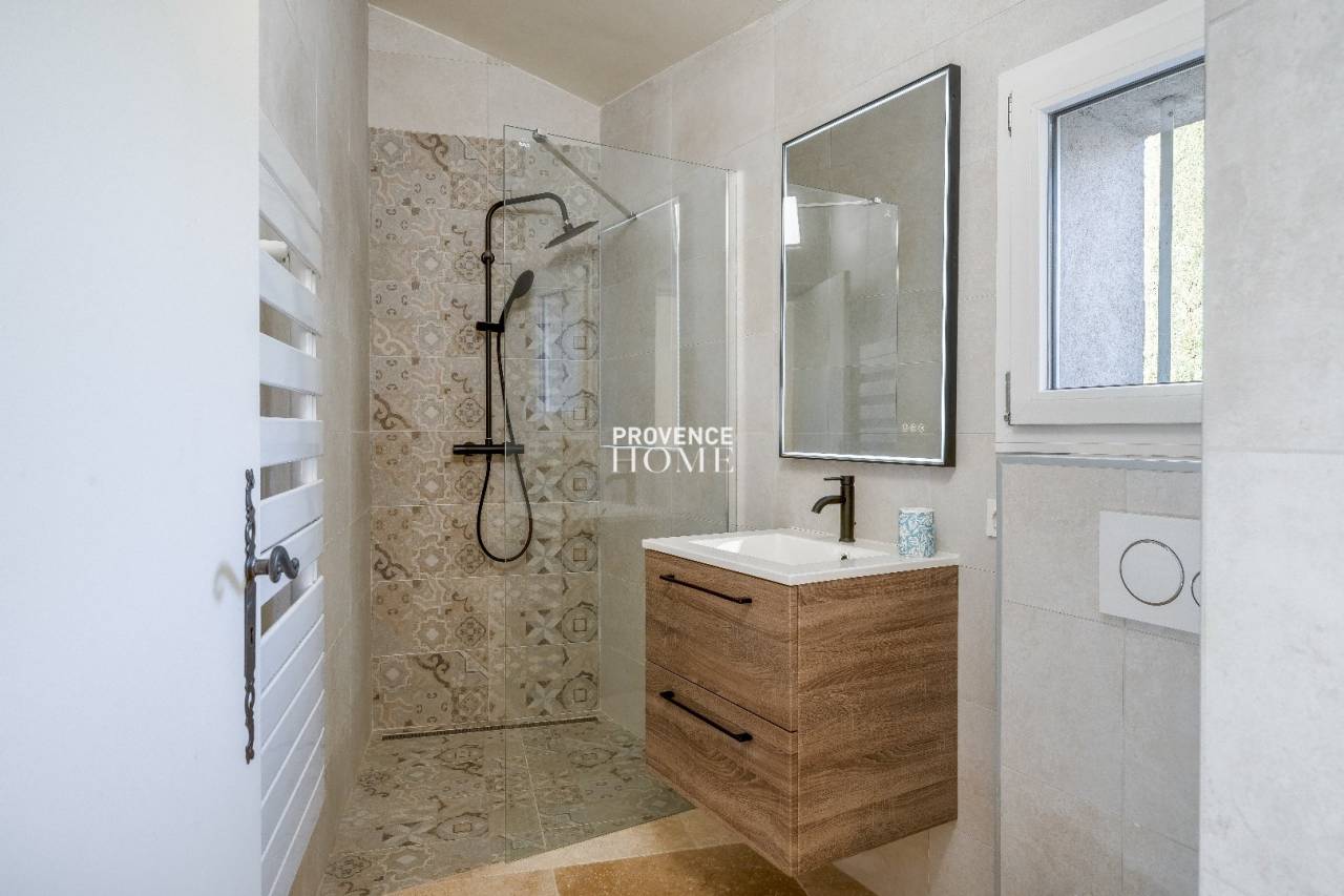 Equestrian property  Vaucluse