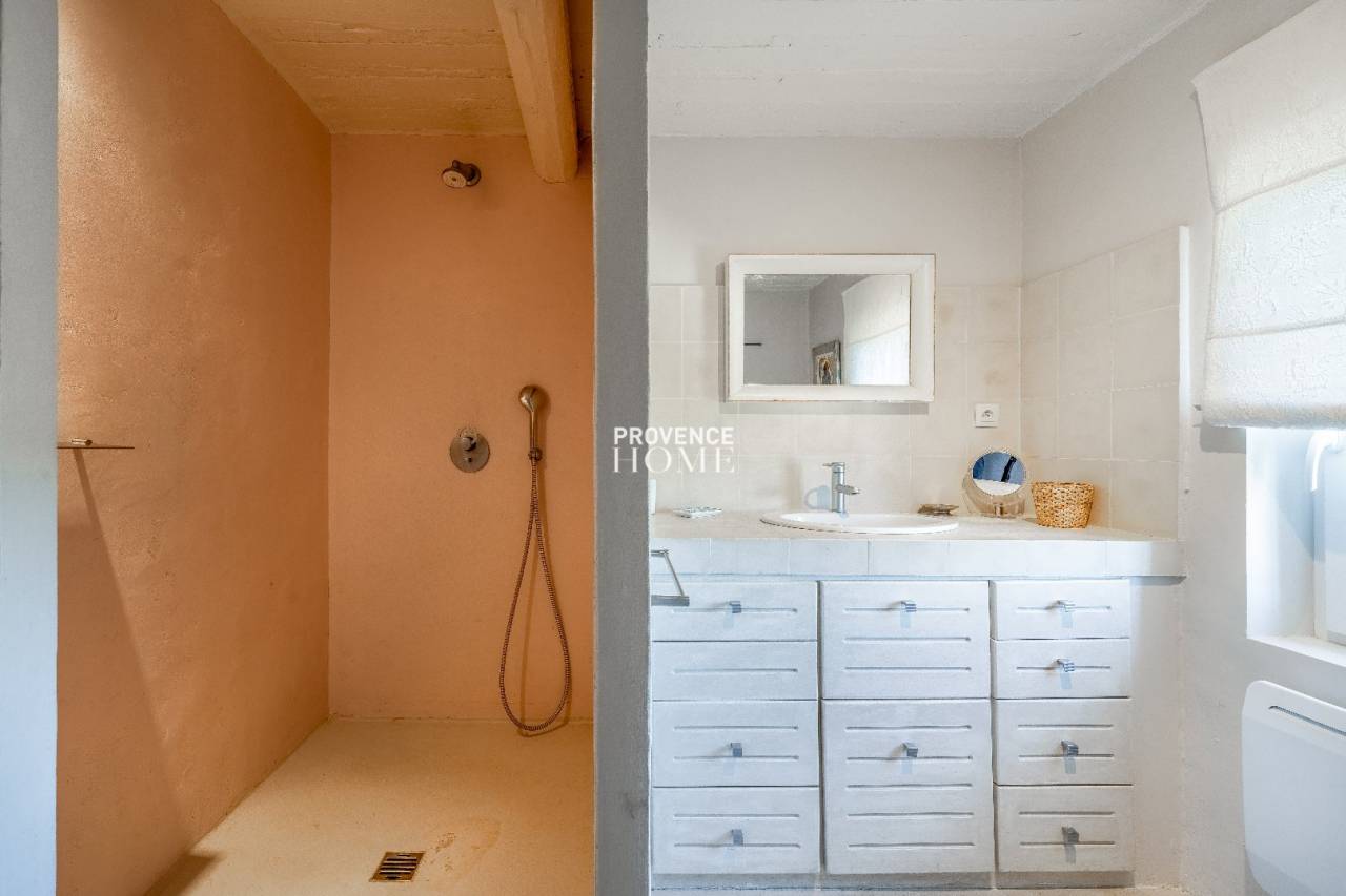 Equestrian property  Vaucluse