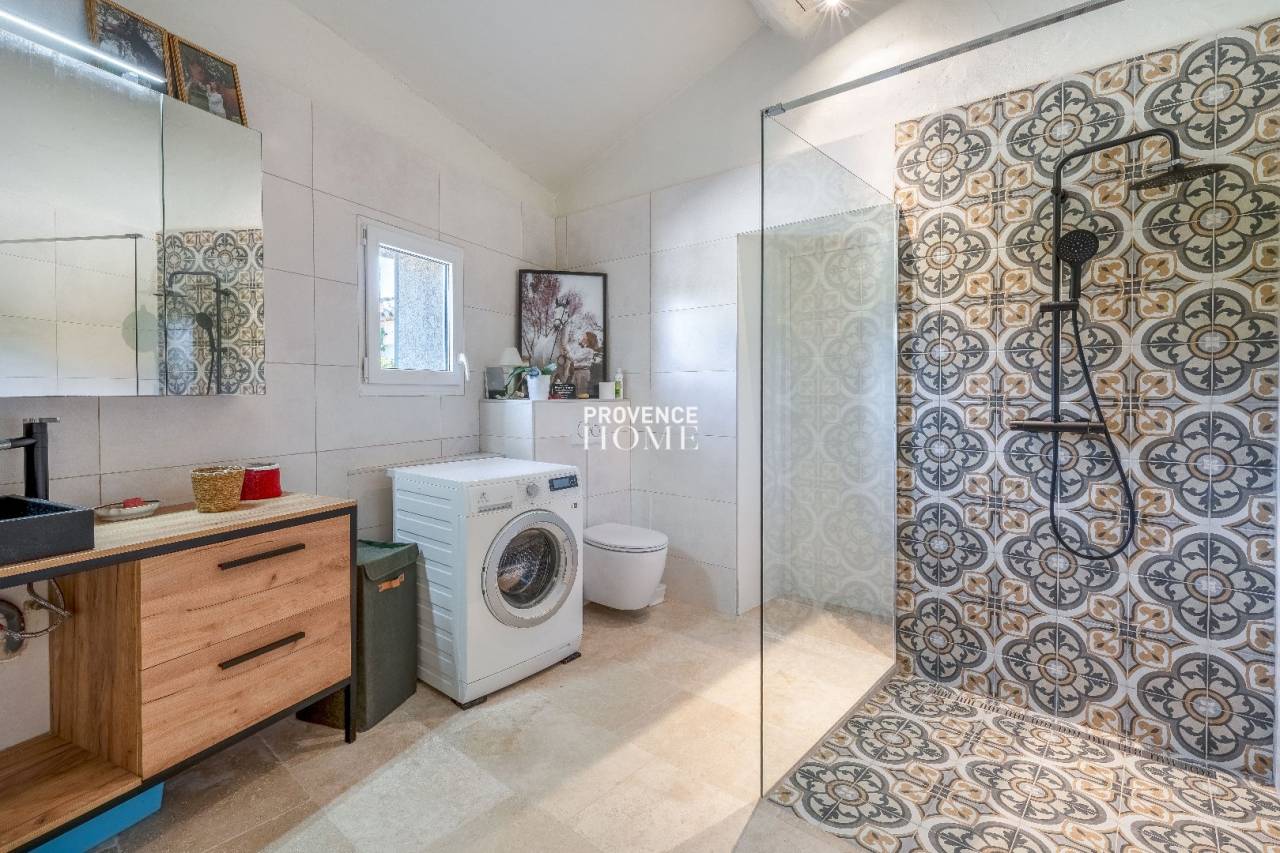 Equestrian property  Vaucluse