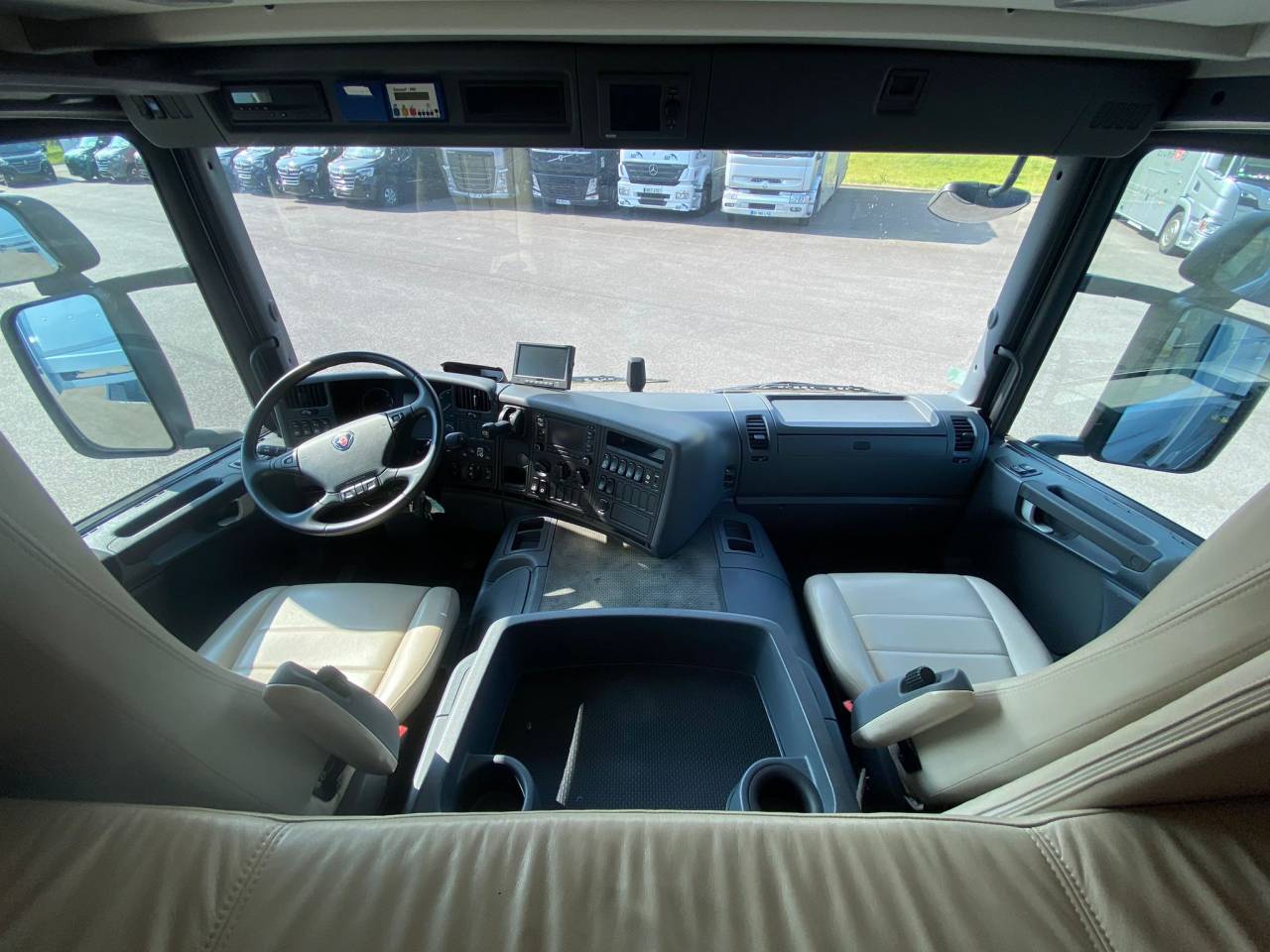 Horsebox NON-HGV Scania P 410 2017 Used