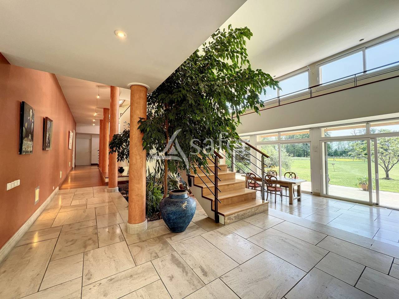 Other country property  Loire