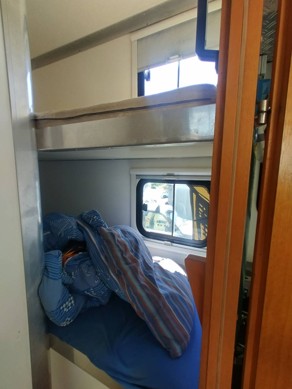 Horsebox NON-HGV Scania L144 6x2 2003 Used