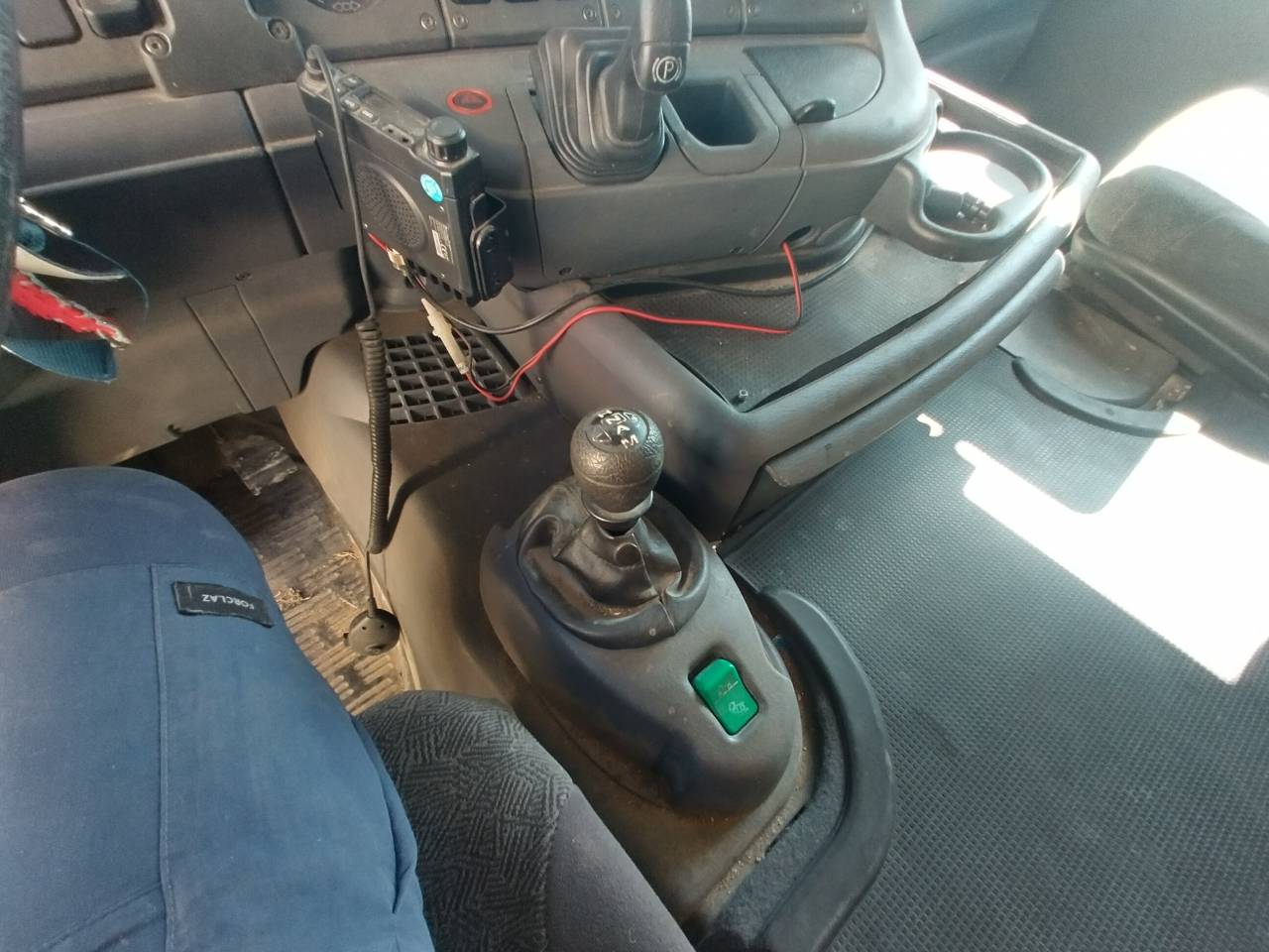 Horsebox NON-HGV Scania L144 6x2 2003 Used