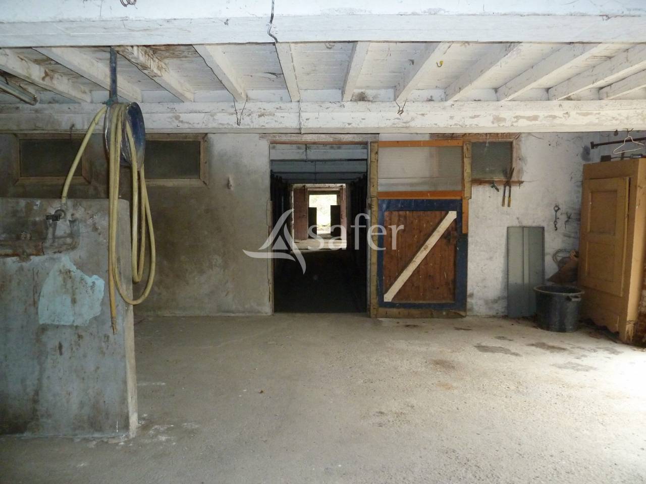 Equestrian property  Loire