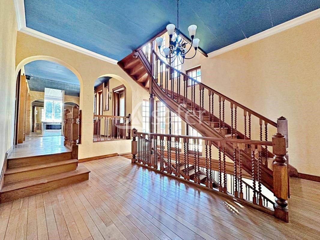 Other country property  Rhône