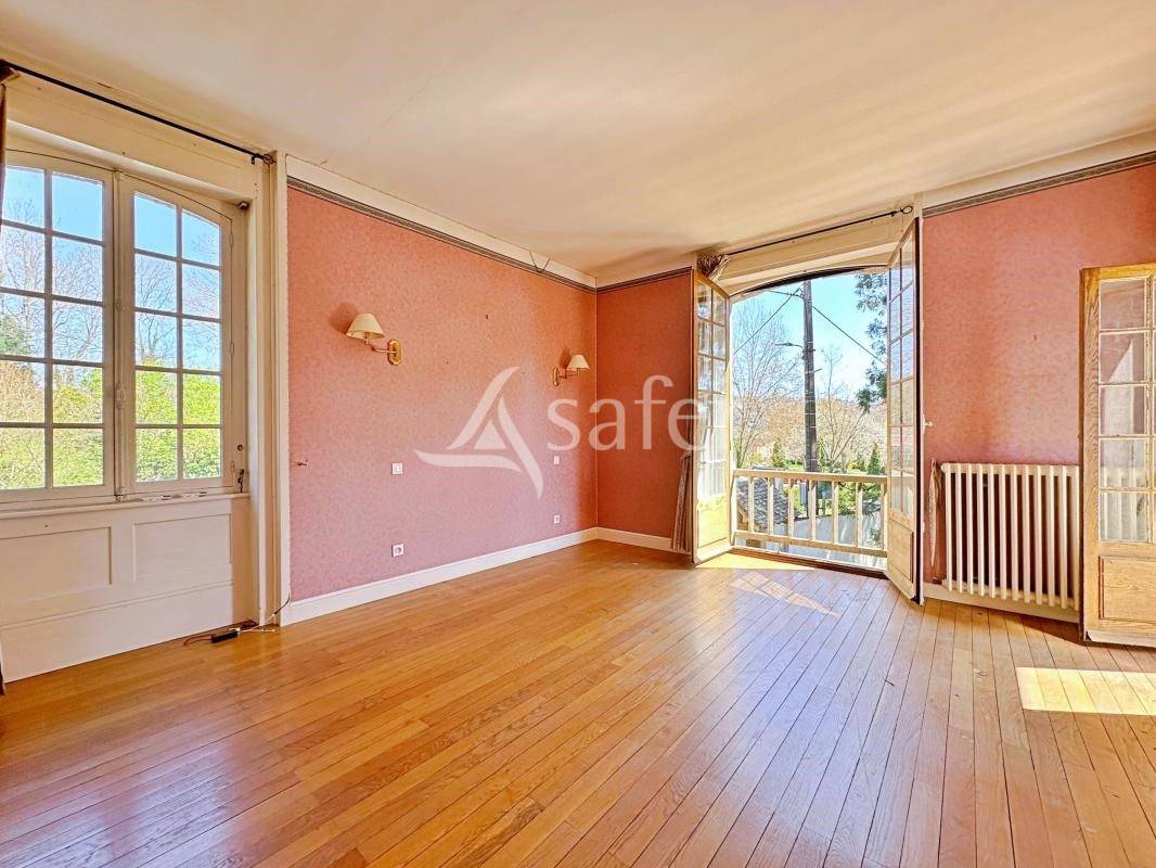 Other country property  Rhône