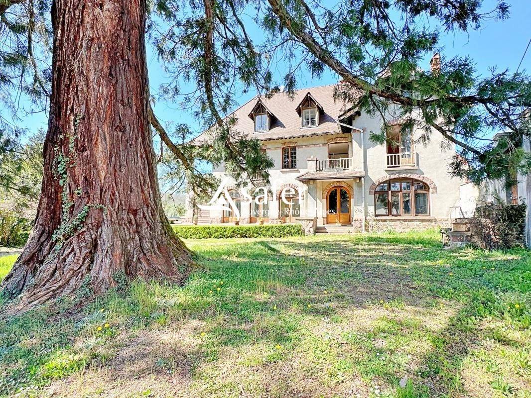 Other country property  Rh&ocirc;ne
