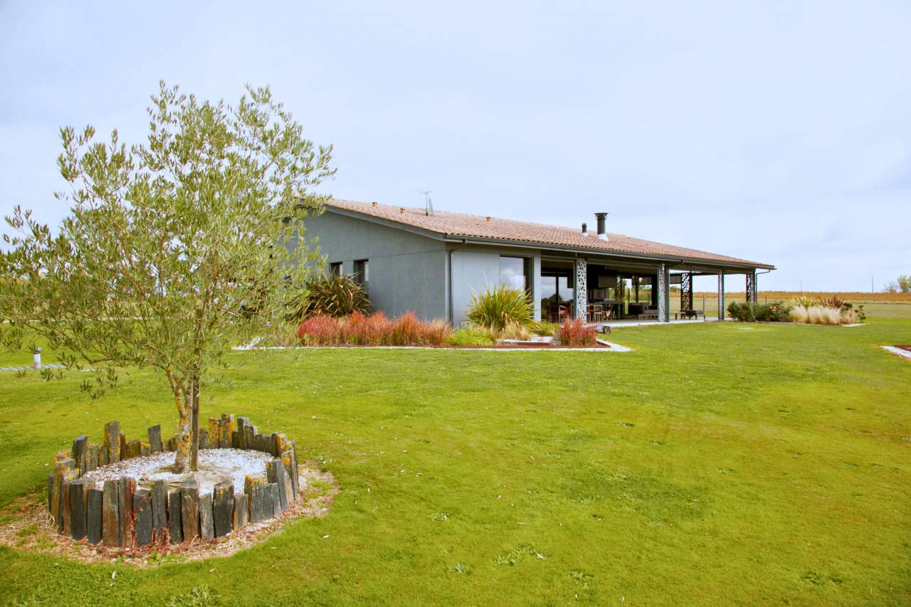 Equestrian property  Gironde