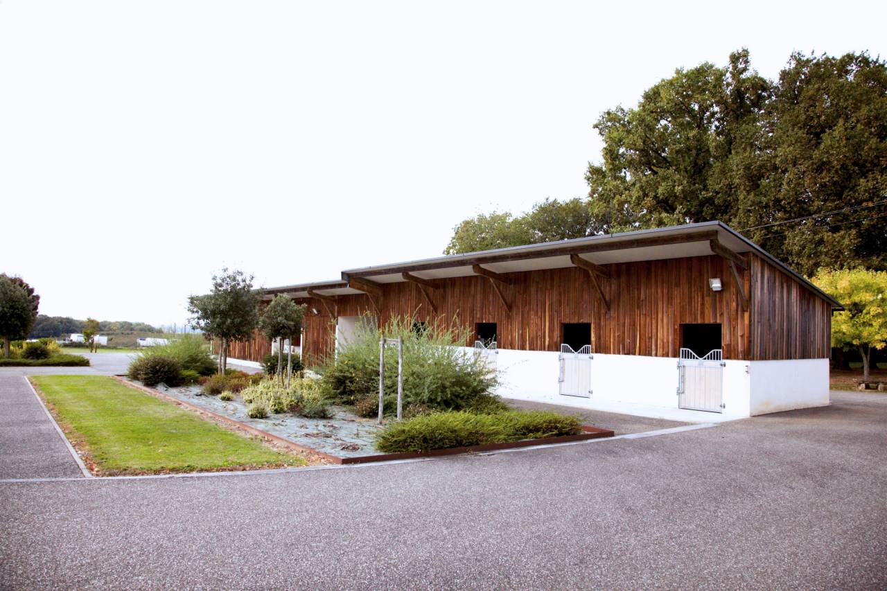 Equestrian property  Gironde