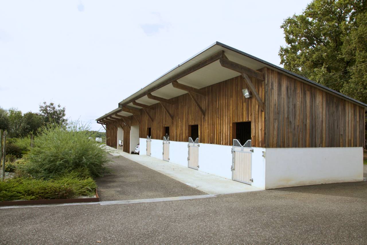 Equestrian property  Gironde