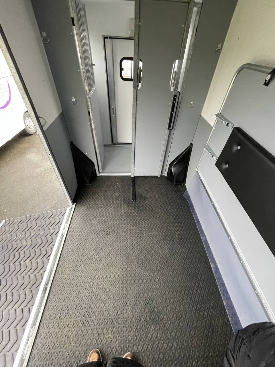 Horsebox HGV AP Petit Peugeot Boxer L4   2020 New