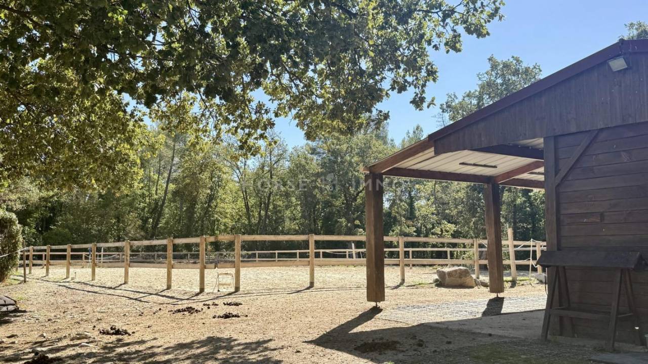 Equestrian property  Var