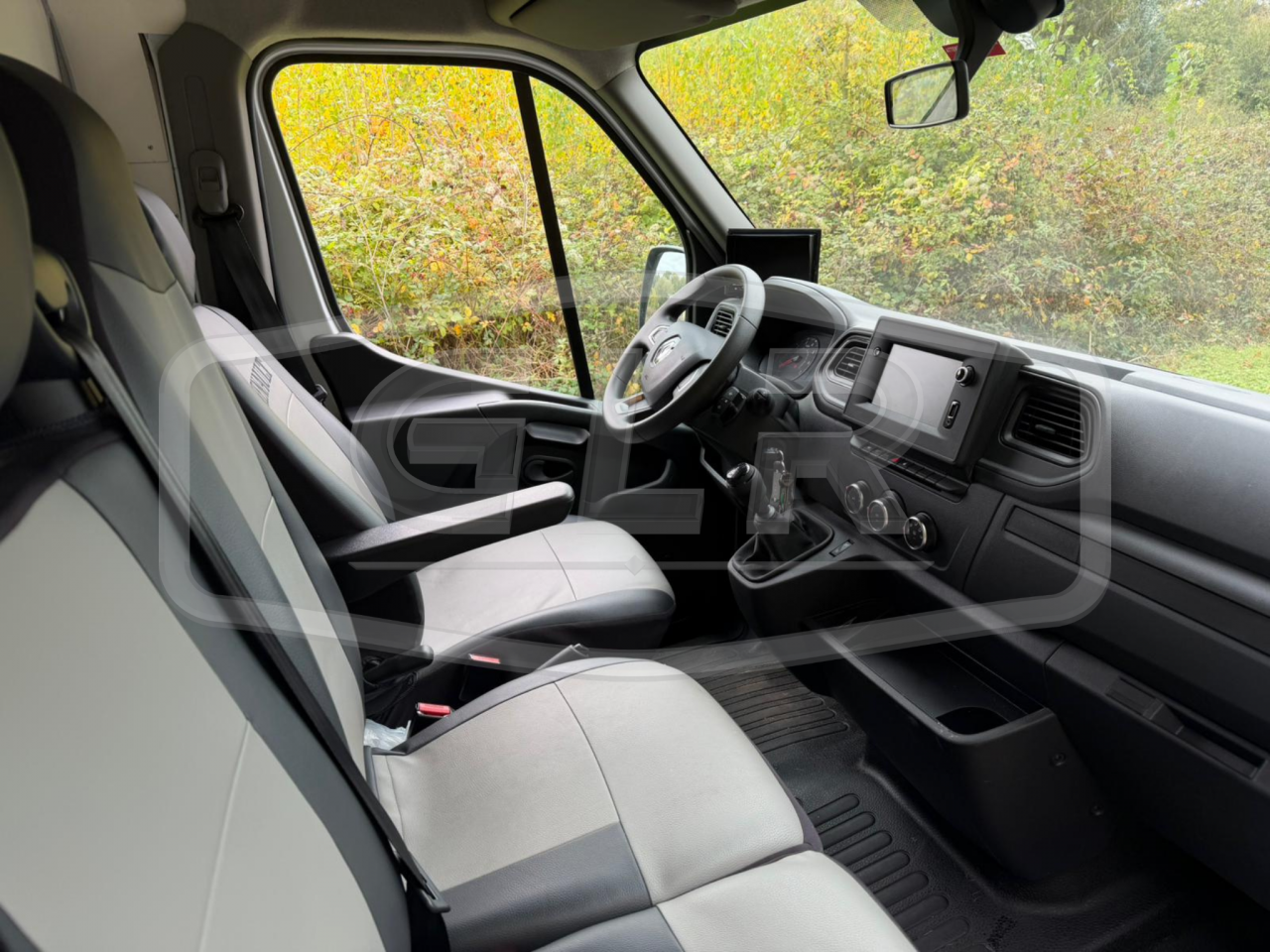 Horsebox HGV Les Vans ACR Renault Master 2023 Used