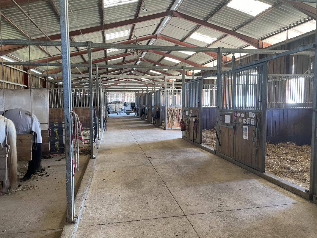 Equestrian property  Dordogne