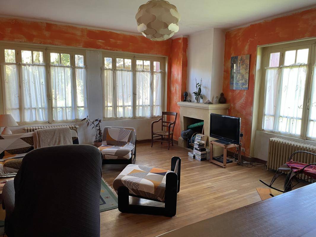 Equestrian property  Dordogne