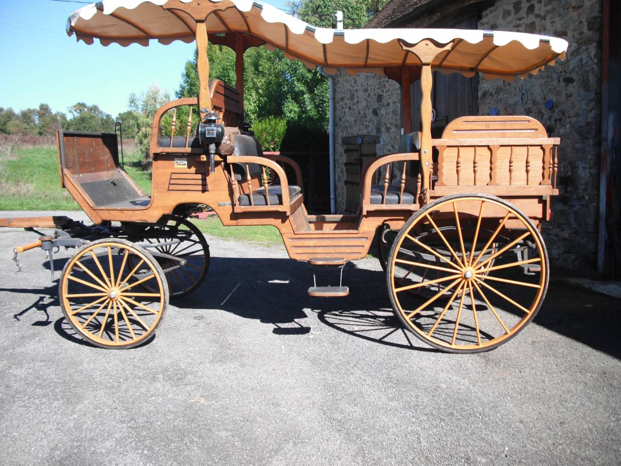 Carriage - Cal&egrave;che - Other brand - Fabrication artisanale unique 