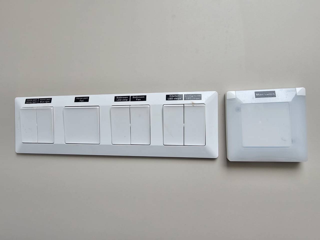 Horse trailer STX Exclusive Trailer 3 Stalls 2023 Used